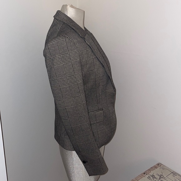 Plaid blazer xs from H&M - Picture 2 of 6